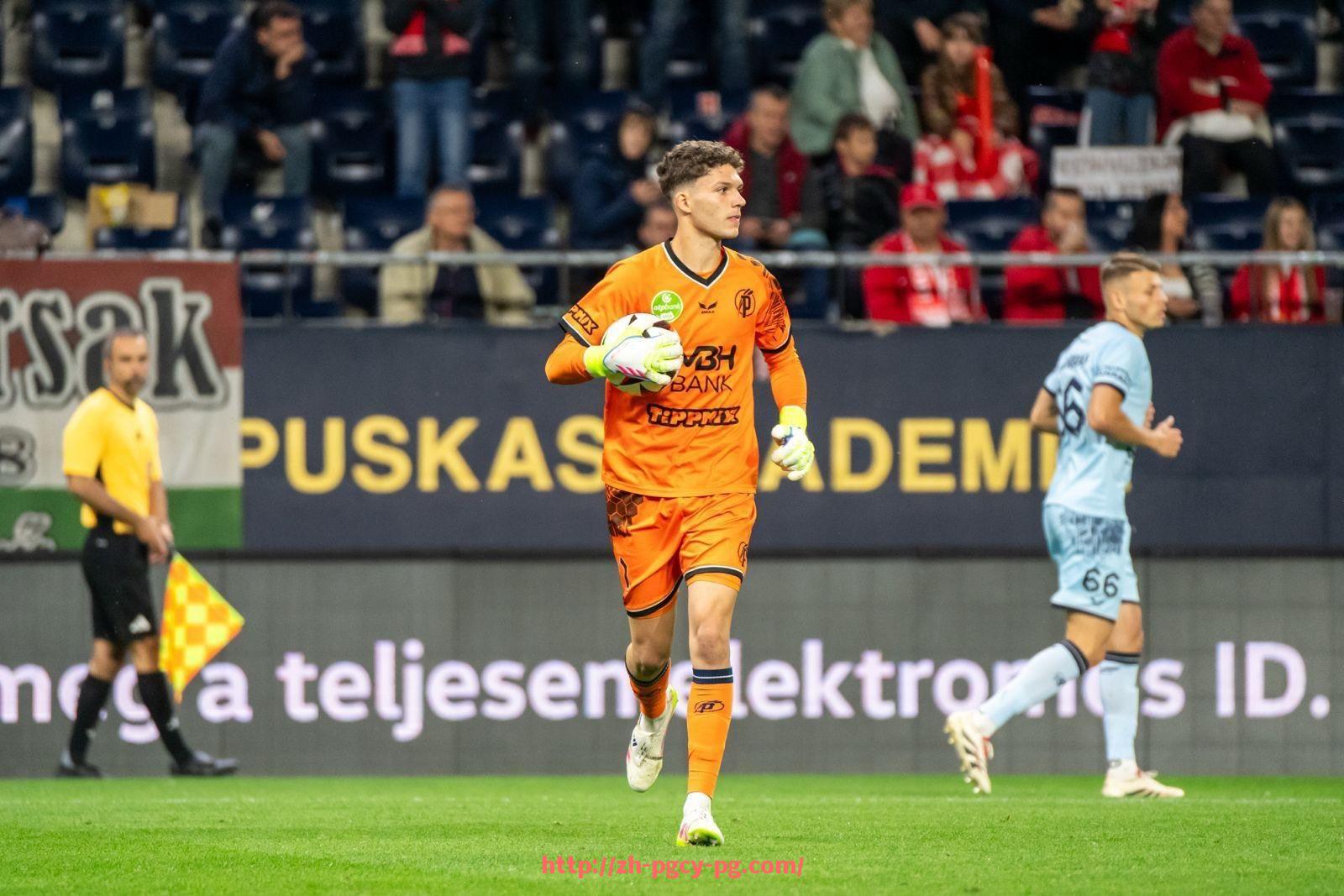 pg电子在线官网-火箭队当前首发阵容及每位球员的角色解析